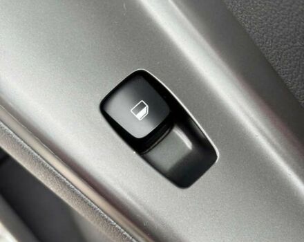 Хендай Kona Electric, объемом двигателя 0 л и пробегом 102 тыс. км за 14600 $, фото 25 на Automoto.ua