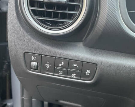 Хендай Kona Electric, объемом двигателя 0 л и пробегом 98 тыс. км за 18500 $, фото 11 на Automoto.ua