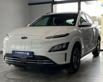 Хендай Kona Electric, объемом двигателя 0 л и пробегом 45 тыс. км за 22777 $, фото 6 на Automoto.ua