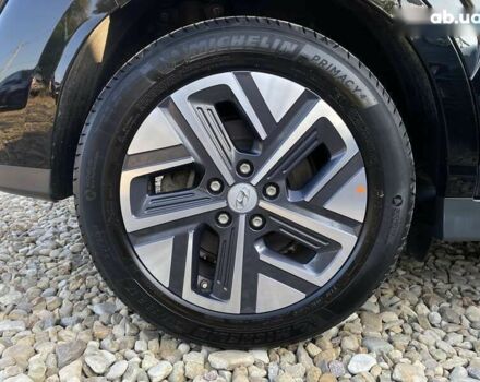 Хендай Kona Electric, об'ємом двигуна 0 л та пробігом 128 тис. км за 20000 $, фото 23 на Automoto.ua