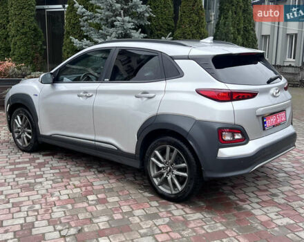 Хендай Kona Electric, объемом двигателя 0 л и пробегом 77 тыс. км за 20500 $, фото 14 на Automoto.ua