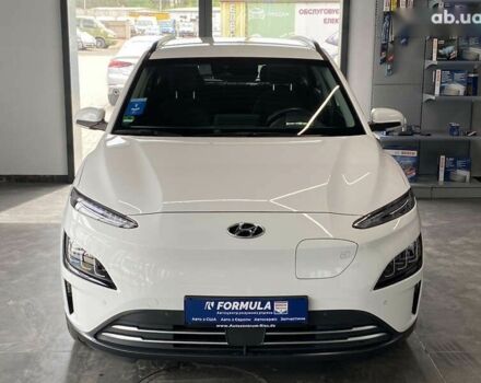 Хендай Kona Electric, объемом двигателя 0 л и пробегом 45 тыс. км за 22777 $, фото 3 на Automoto.ua