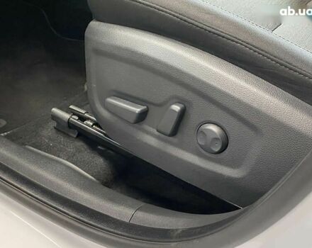 Хендай Kona Electric, объемом двигателя 0 л и пробегом 45 тыс. км за 22777 $, фото 28 на Automoto.ua