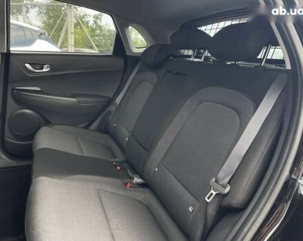 Хендай Kona Electric, объемом двигателя 0 л и пробегом 127 тыс. км за 18600 $, фото 23 на Automoto.ua
