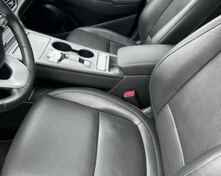 Хендай Kona Electric, объемом двигателя 0 л и пробегом 77 тыс. км за 20500 $, фото 4 на Automoto.ua