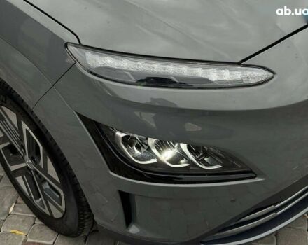 Хендай Kona Electric, объемом двигателя 0 л и пробегом 65 тыс. км за 17999 $, фото 13 на Automoto.ua