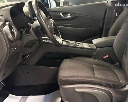 Хендай Kona Electric, объемом двигателя 0 л и пробегом 31 тыс. км за 17700 $, фото 14 на Automoto.ua