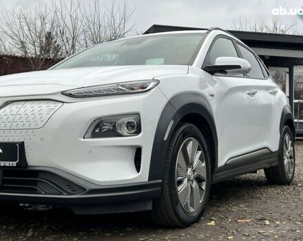 Хендай Kona Electric, объемом двигателя 0 л и пробегом 70 тыс. км за 18475 $, фото 10 на Automoto.ua