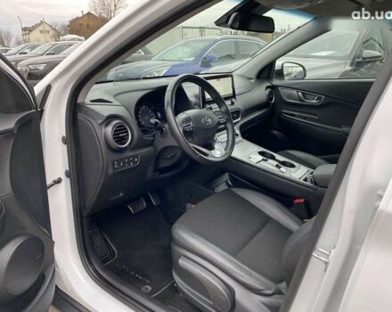 Хендай Kona Electric, об'ємом двигуна 0 л та пробігом 41 тис. км за 18900 $, фото 2 на Automoto.ua