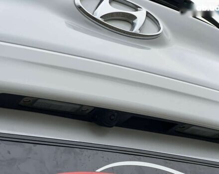 Хендай Kona Electric, объемом двигателя 0 л и пробегом 70 тыс. км за 18475 $, фото 23 на Automoto.ua