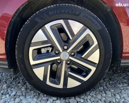 Хендай Kona Electric, объемом двигателя 0 л и пробегом 52 тыс. км за 23200 $, фото 28 на Automoto.ua