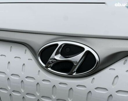 Хендай Kona Electric, объемом двигателя 0 л и пробегом 70 тыс. км за 18475 $, фото 20 на Automoto.ua