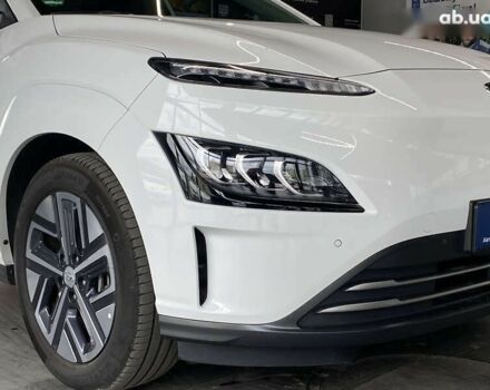 Хендай Kona Electric, объемом двигателя 0 л и пробегом 45 тыс. км за 22777 $, фото 8 на Automoto.ua