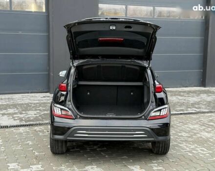 Хендай Kona Electric, объемом двигателя 0 л и пробегом 96 тыс. км за 20300 $, фото 9 на Automoto.ua