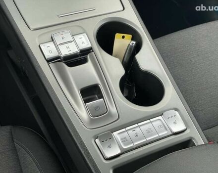 Хендай Kona Electric, объемом двигателя 0 л и пробегом 127 тыс. км за 18600 $, фото 15 на Automoto.ua