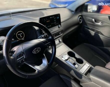 Хендай Kona Electric, объемом двигателя 0 л и пробегом 54 тыс. км за 20799 $, фото 15 на Automoto.ua