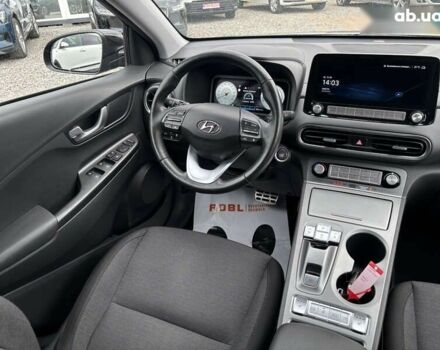 Хендай Kona Electric, объемом двигателя 0 л и пробегом 117 тыс. км за 18200 $, фото 24 на Automoto.ua