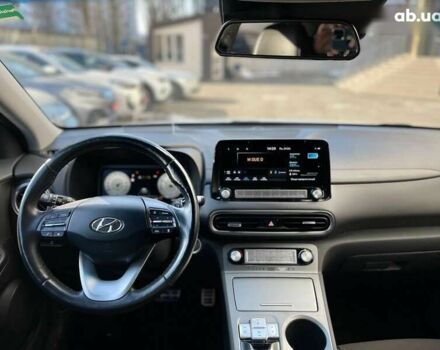 Хендай Kona Electric, объемом двигателя 0 л и пробегом 54 тыс. км за 20799 $, фото 21 на Automoto.ua