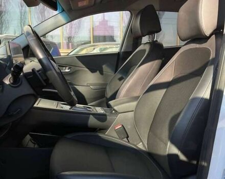 Хендай Kona Electric, объемом двигателя 0 л и пробегом 54 тыс. км за 20799 $, фото 23 на Automoto.ua