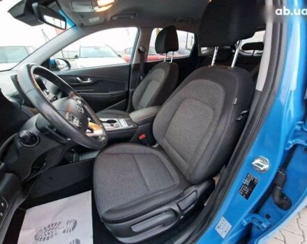 Хендай Kona Electric, объемом двигателя 0 л и пробегом 95 тыс. км за 16600 $, фото 24 на Automoto.ua