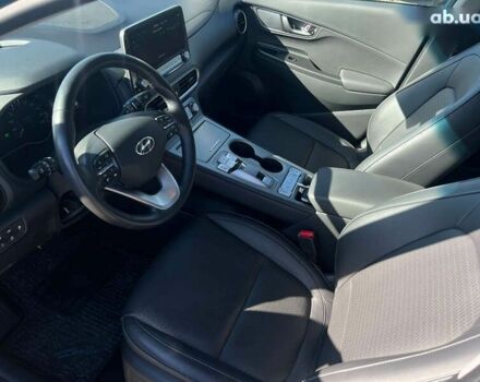 Хендай Kona Electric, объемом двигателя 0 л и пробегом 100 тыс. км за 17932 $, фото 28 на Automoto.ua