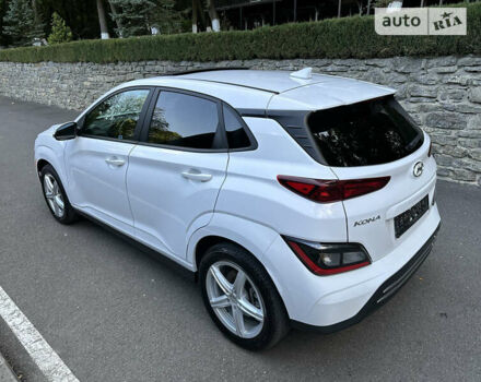 Хендай Kona Electric, объемом двигателя 0 л и пробегом 44 тыс. км за 29900 $, фото 15 на Automoto.ua