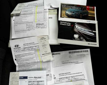 Хендай Kona Electric, объемом двигателя 0 л и пробегом 60 тыс. км за 16500 $, фото 28 на Automoto.ua