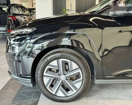 Хендай Kona Electric, объемом двигателя 0 л и пробегом 24 тыс. км за 17500 $, фото 5 на Automoto.ua