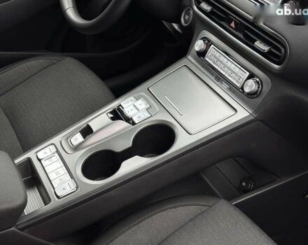 Хендай Kona Electric, об'ємом двигуна 0 л та пробігом 107 тис. км за 18800 $, фото 15 на Automoto.ua