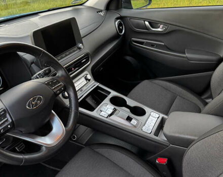 Хендай Kona Electric, объемом двигателя 0 л и пробегом 60 тыс. км за 16500 $, фото 20 на Automoto.ua