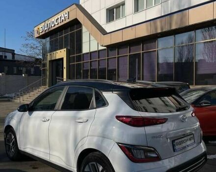 Хендай Kona Electric, объемом двигателя 0 л и пробегом 54 тыс. км за 20799 $, фото 8 на Automoto.ua