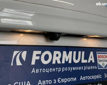 Хендай Kona Electric, объемом двигателя 0 л и пробегом 45 тыс. км за 22777 $, фото 18 на Automoto.ua