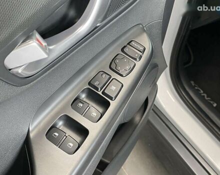 Хендай Kona Electric, объемом двигателя 0 л и пробегом 45 тыс. км за 22777 $, фото 25 на Automoto.ua