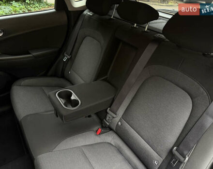 Хендай Kona Electric, объемом двигателя 0 л и пробегом 24 тыс. км за 19800 $, фото 59 на Automoto.ua