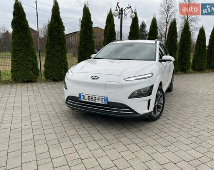 Хендай Kona Electric, объемом двигателя 0 л и пробегом 76 тыс. км за 16900 $, фото 3 на Automoto.ua