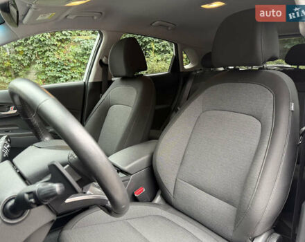 Хендай Kona Electric, объемом двигателя 0 л и пробегом 24 тыс. км за 19800 $, фото 50 на Automoto.ua