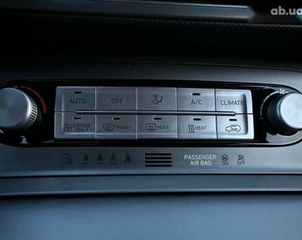 Хендай Kona Electric, объемом двигателя 0 л и пробегом 86 тыс. км за 21500 $, фото 15 на Automoto.ua