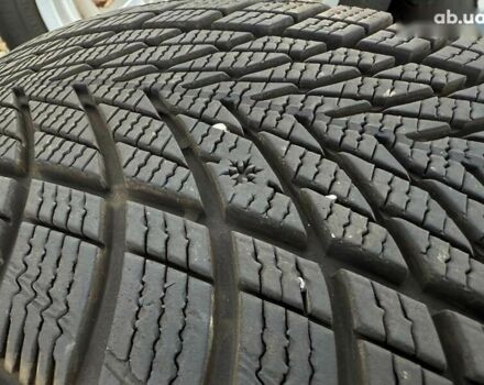 Хендай Kona Electric, объемом двигателя 0 л и пробегом 86 тыс. км за 21500 $, фото 3 на Automoto.ua