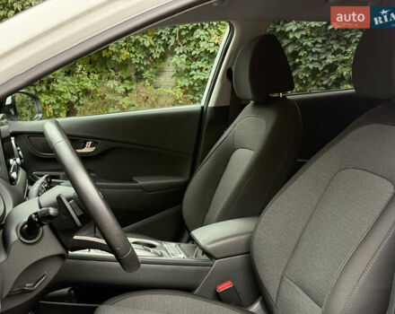 Хендай Kona Electric, объемом двигателя 0 л и пробегом 24 тыс. км за 19800 $, фото 45 на Automoto.ua