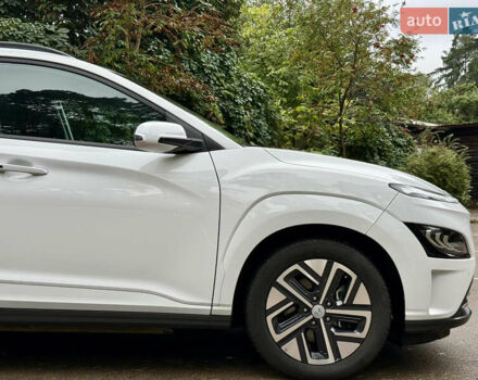 Хендай Kona Electric, объемом двигателя 0 л и пробегом 24 тыс. км за 19800 $, фото 17 на Automoto.ua