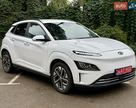 Хендай Kona Electric, объемом двигателя 0 л и пробегом 24 тыс. км за 19800 $, фото 12 на Automoto.ua
