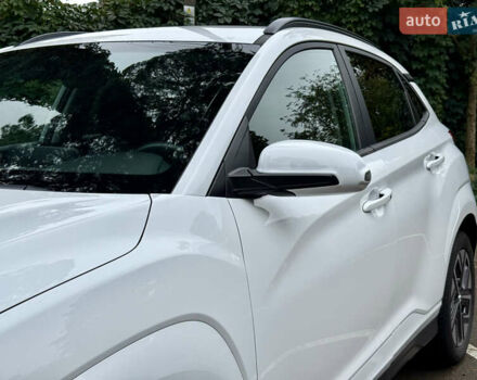 Хендай Kona Electric, объемом двигателя 0 л и пробегом 24 тыс. км за 19800 $, фото 24 на Automoto.ua