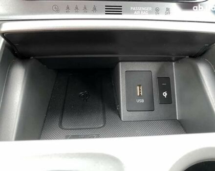 Хендай Kona Electric, объемом двигателя 0 л и пробегом 78 тыс. км за 20700 $, фото 8 на Automoto.ua