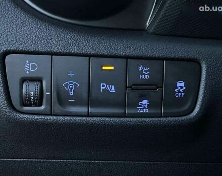 Хендай Kona Electric, объемом двигателя 0 л и пробегом 86 тыс. км за 21500 $, фото 9 на Automoto.ua