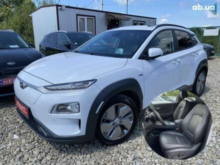 Хендай Kona Electric, объемом двигателя 0 л и пробегом 93 тыс. км за 19800 $, фото 1 на Automoto.ua