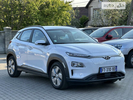 Хендай Kona Electric, объемом двигателя 0 л и пробегом 55 тыс. км за 17200 $, фото 1 на Automoto.ua