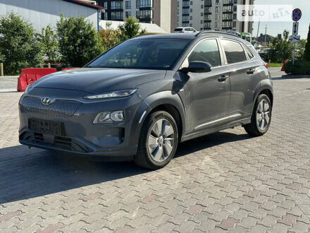 Хендай Kona Electric, объемом двигателя 0 л и пробегом 63 тыс. км за 15999 $, фото 1 на Automoto.ua