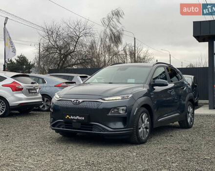 Серый Хендай Kona Electric, объемом двигателя 0 л и пробегом 89 тыс. км за 16900 $, фото 11 на Automoto.ua