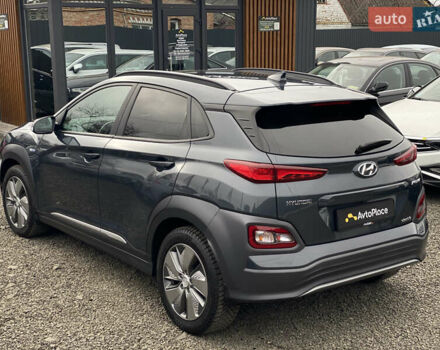 Серый Хендай Kona Electric, объемом двигателя 0 л и пробегом 89 тыс. км за 16900 $, фото 22 на Automoto.ua