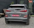Серый Хендай Kona Electric, объемом двигателя 0 л и пробегом 127 тыс. км за 15699 $, фото 10 на Automoto.ua